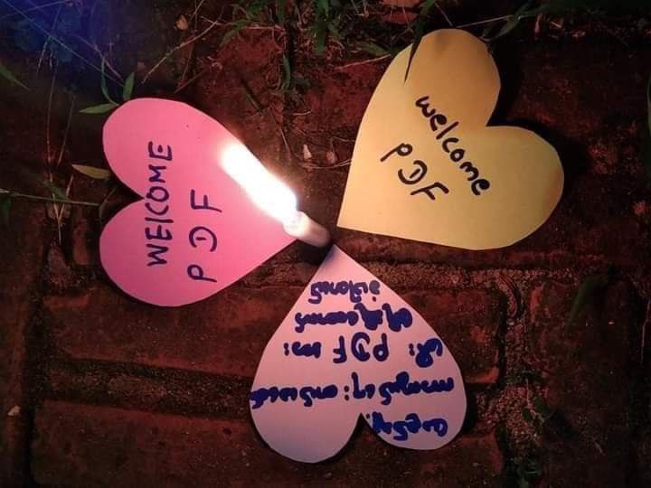 Paper strike of Welcoming People Defence Force (PDF) and pray for ethnic armed groups  in Mudon, Mon State on May7. 

#May7Coup
#WhatsHappeningInMyanmar