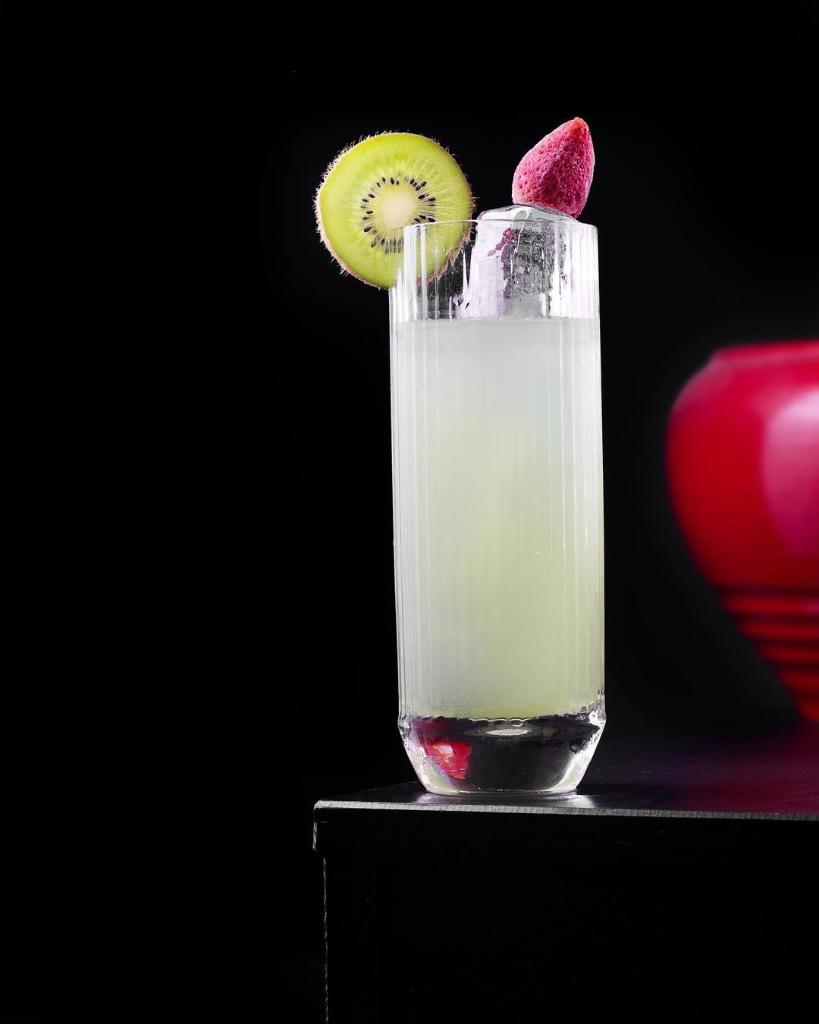 Yes, that really is a frozen strawberry stuck to the ice. Strawberry, coconut and Kiwi's what's not to love? 
 
Head to Ed_Tales on Instagram for how to make this beauty. Thanks Ed.

#KokoKanu #CoconutRum #Strawberry #Fridayfeeling #kiwi #coconut #rumcocktails #cocktail