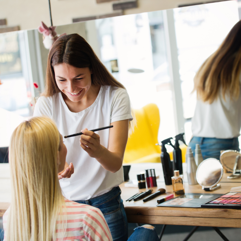 PBHJ_Ireland's tweet photo. With so much talent right now, set yourself apart from the crowd by entering the #PBHJAwards. 👇
We are looking for professionals who are creative and innovative, with in-depth knowledge of trends, techniques &amp; products.
#awardsireland #BeautyAwards #ukmua #irishmakeupartist #mua