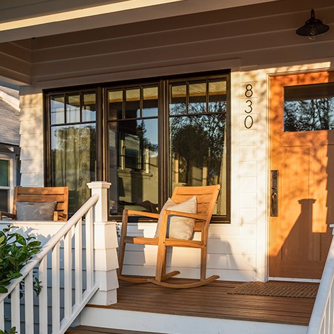 Windsor_Windows's tweet image. The day dawns and the weekend awaits!
#porchlife #windsorwindows