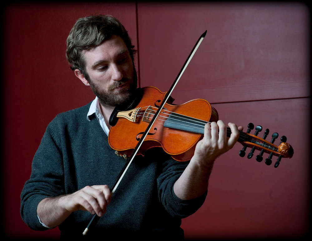 Newsletter: New music from Mexico by <a href="/mabefratti/">Mabe Fratti</a>, <a href="/liladowns/">Lila Downs</a> and <a href="/fperezsantiago/">Felipeperezsantiago</a>; a <a href="/t_allenafrobeat/">Tony Allen</a> tribute; Irish music by @_shrines_ , @varo_dublin, @thegloaming1, <a href="/caoimhinoragha1/">Caoimhín Ó Raghallaigh</a> and #DanTrueman. Plus, Gig Alerts: mailchi.mp/newsounds.org/…
(Subscribe: bit.ly/32FcOna)