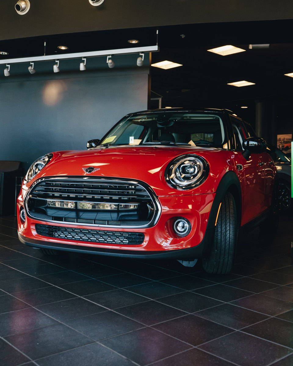 HCMINIBoston's tweet photo. Orange you glad summer's around the corner? 

Start it off right with a new mini in your life, like this 20201 MINI Cooper Hardtop wrapped in a vibrant Solanis Orange. Stop by or give us a call to find out more about savings on remaining 2021 models! #mini4wd#Cooper#forthedrive https://t.co/WBAePy1qeJ