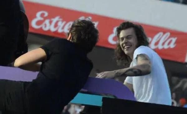 larry photo sequences that make me smile; a thread