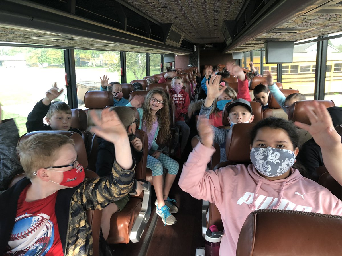 We are on the way to the zoo! #yorkdukes
