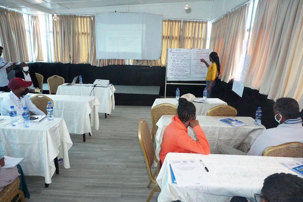 The USAID READ II Activity is providing training to IDP coordinators, IDP Teachers, and Woreda Education Officers on Psychosocial Support (PSS), Social Emotional Learning (SEL), and Pedagogical Skills in Mekelle town. bit.ly/3h93UWp 
<a href="/1977Creative/">Creative</a> <a href="/USAIDEthiopia/">USAID Ethiopia</a>