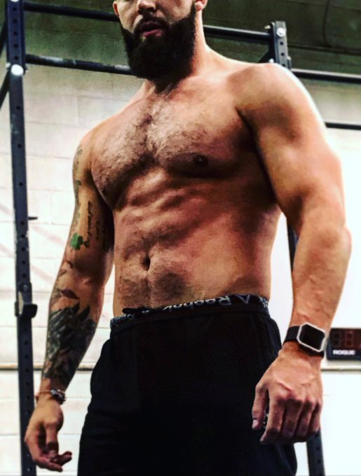 Never forget to focus on yourself and your health. Make it a priority. Especially in these trying times<a href="/tag/fitfam"class="tags"><span>#fitfam</span></a><a href="/tag/fitnessmodel"class="tags"><span>#fitnessmodel</span></a><a href="/tag/fitfriday"class="tags"><span>#fitfriday</span></a><a href="/tag/menshealth"class="tags"><span>#menshealth</span></a><a href="/tag/covid19"class="tags"><span>#covid19</span></a>