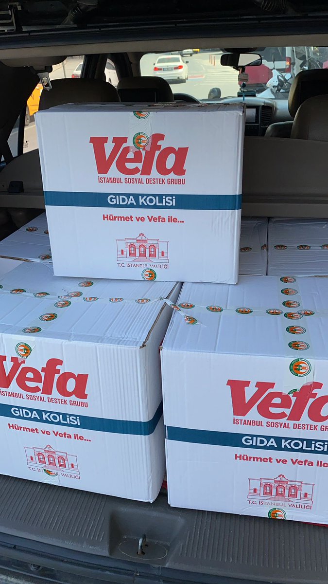 İstanbul valisi: “Vatandaşlarımızın İhtiyaçlarını Karşılamak İçin Desteklerimiz Sürüyor”