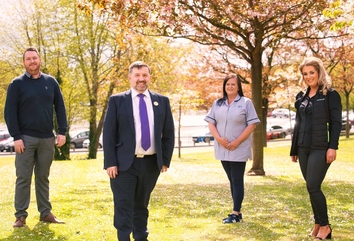 healthdpt's tweet photo. Health Minister Robin Swann has launched a new campaign to help boost the adult social care workforce in Northern Ireland.

READ MORE ➡️https://t.co/PlGkZlQhpl

@NI_SCC | @seanhollandOSS https://t.co/UGFaBvk8xA