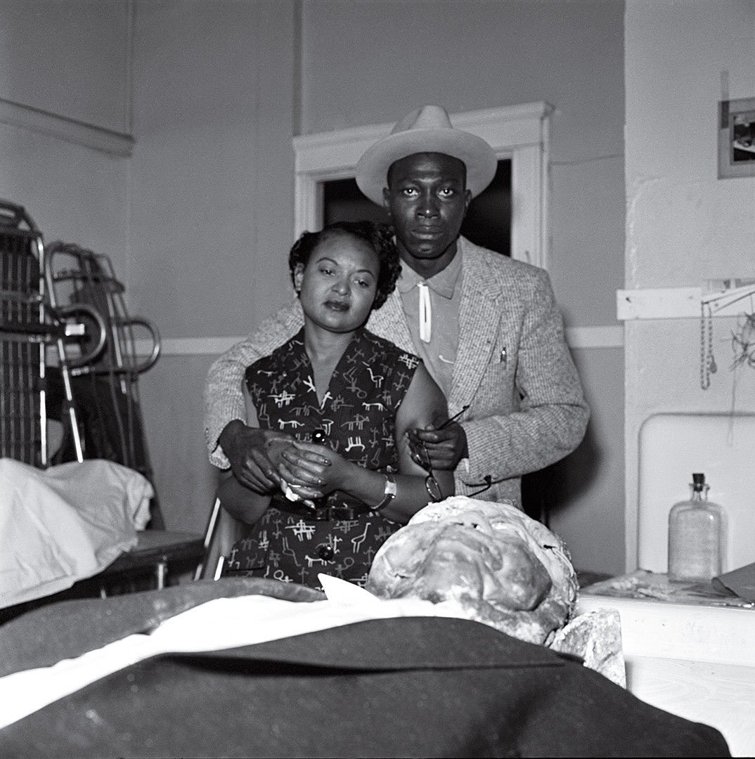 BlakAmericans's tweet image. Emmett Till’s funeral was held in 1955. His mother called Chicago Defender, one of the country’s leading black newspaper and Jet magazine to cover the story. With the help of Medgar Evers, NAACP secretary, she decided to have an open casket funeral. That decision changed history.