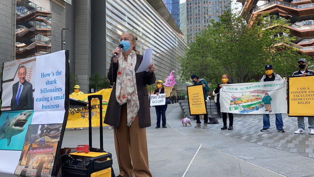 "I'm here because that the mayor said that street vendors will only be enforced by the DCWP. The NYPD are out giving out tickets that they're not supposed to give out. Street vendors are the backbone of the city."Manhattan Borough President,  @galeabrewer