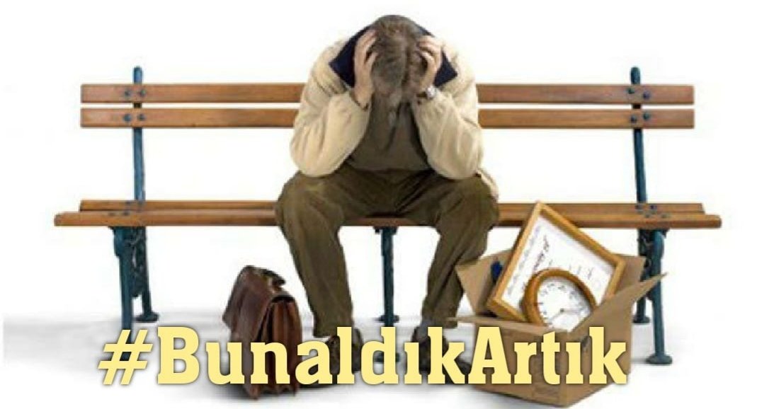 Sağlık bakanının hergün yalan söylemesinden,
Milli Eğitim Bakanının eğitime boş boş bakmasından,
Ticaret Bakanının bakanlığını dolandırmasından,
Suç İşleri Bakanının suçlularla fotoğraf albümünden,
Duş işleri bakanının turistin görmediğini vatandaş saymamasından
#BunaldıkArtık..!