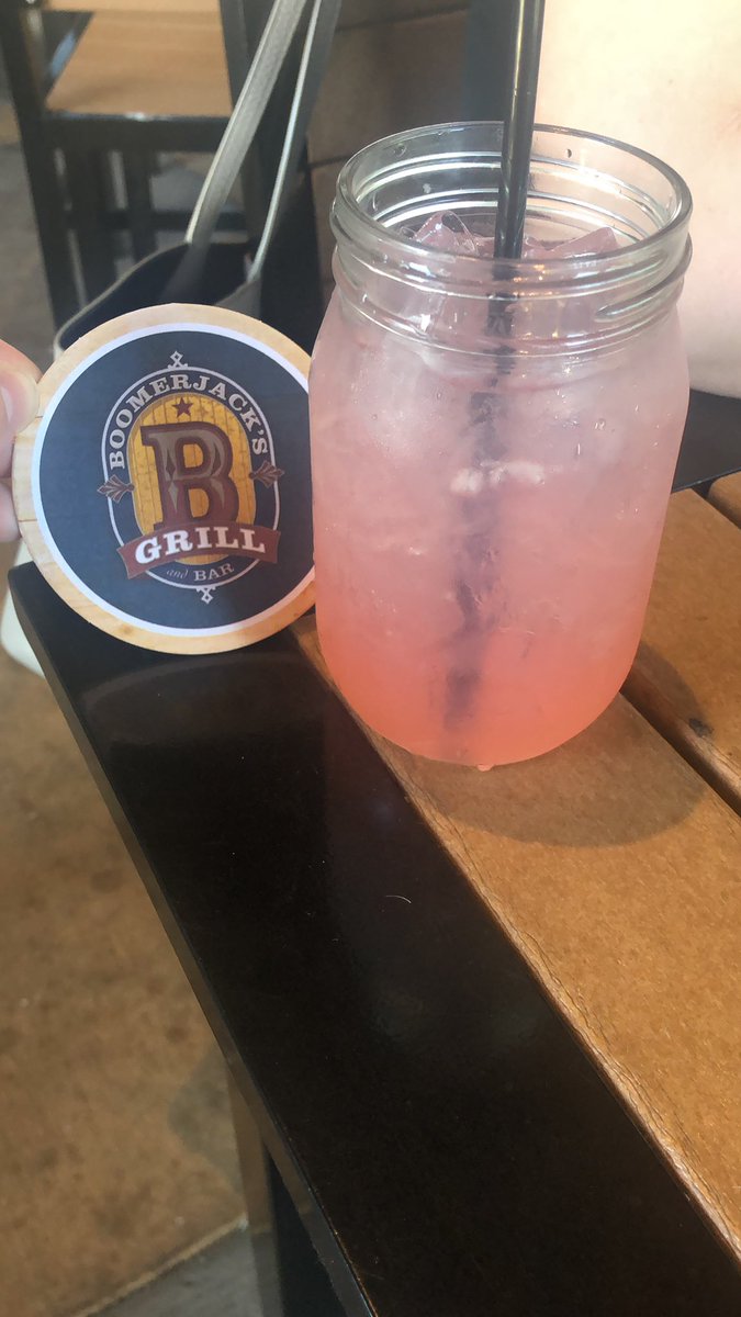 Where is everyone at on a Friday? If you have been listening to <a href="/1053thefan/">105.3 The FAN</a> you know where to be <a href="/Boomerjacks/">BoomerJack's Grill & Bar</a> #boomerade