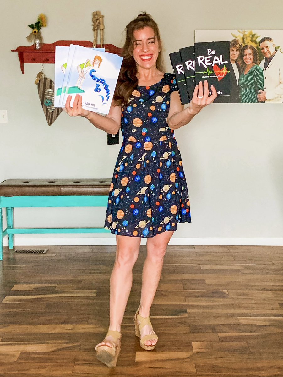 #HappyTeacherAppreciationWeek! I❤️Teachers!🤗 As a small token of my appreciation, I’m giving away 6 books! 🏆6 winners chosen 5.8.21 To Enter: ⭐️ Comment & tell me what you teach ⭐️ RT this post 📖bit.ly/cannonballinto… 📖 bit.ly/berealtoday 💫Miss Frizzle inspired👗😜