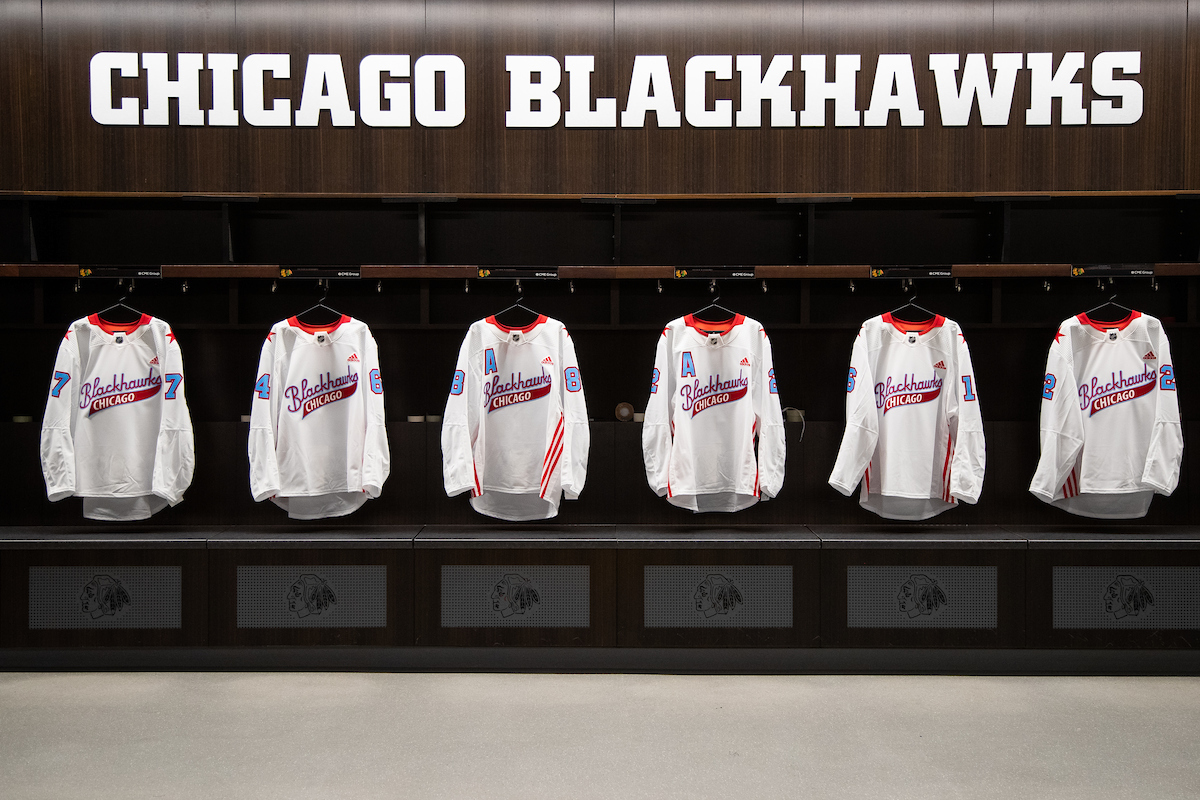 Chicago Blackhawks on X: We're excited to share the sweater the #Blackhawks  will wear for the 2014 Stadium Series game on 3/1! #BackInBlack   / X