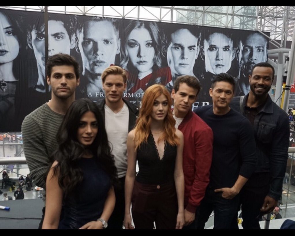 Katherine McNamara tweet media