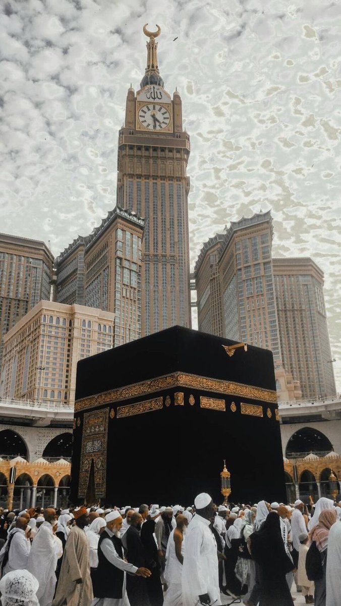 So I just rounded up a bunch of Makkah wallpapers and photoshopped all traces of the Clock Tower out of each one :)