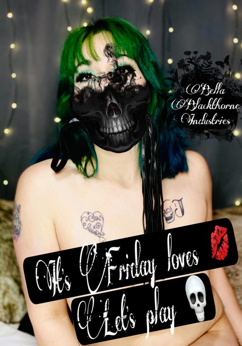 It&rsquo;s Friday my loves 💋 let&rsquo;s have some fun 😈 link in comments https://t.co/fh2c6PiCvH