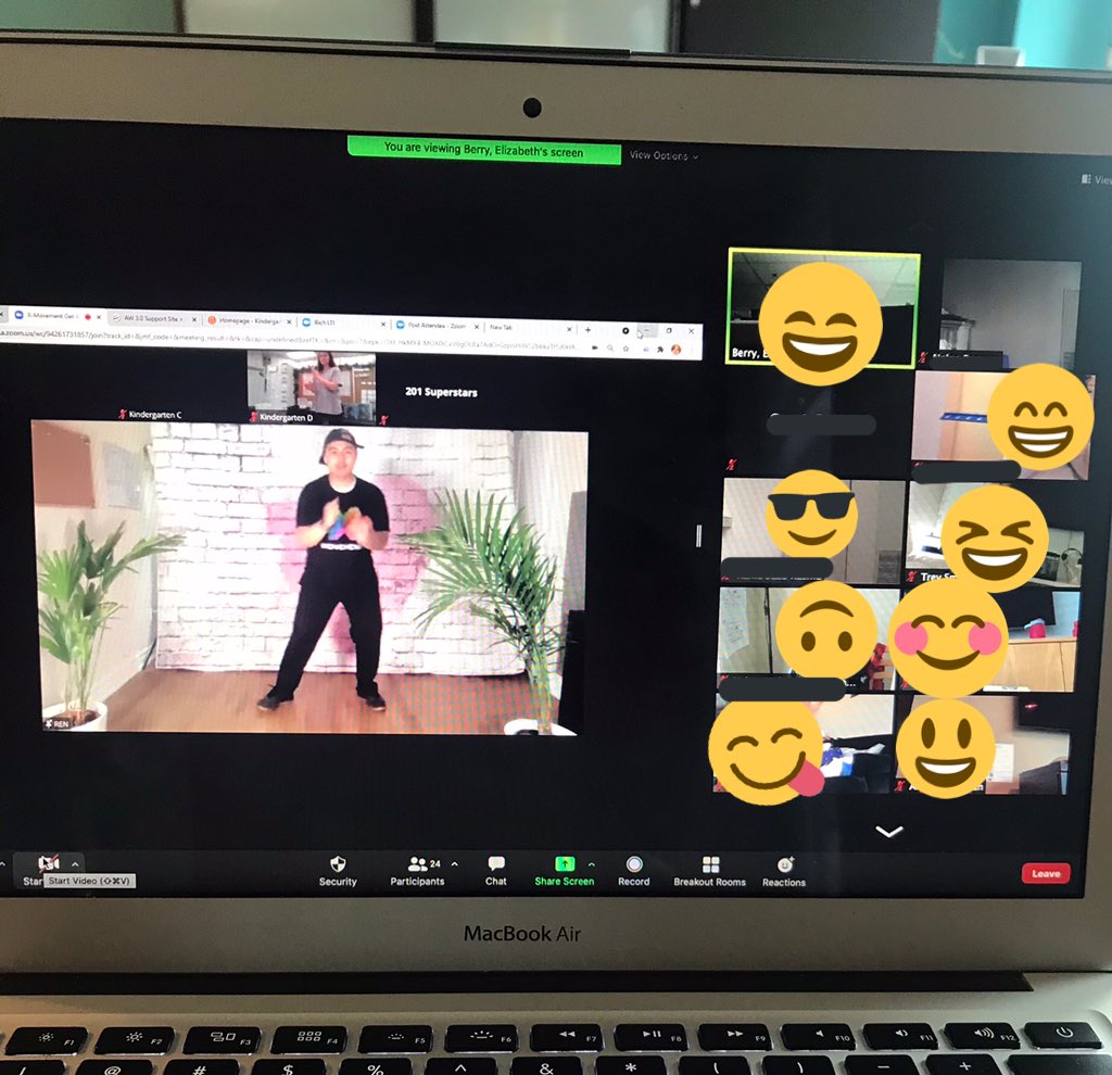 sarah_iloveto's tweet photo. What an awesome way to start the wknd off🥳! Thank you X Movement and Ren for the X-traordinary dance moves and music!  @XMovement_ #thisisFDK #MentalHealthWeek #tdsb @berrybeberry https://t.co/4WWG2UP2Q9