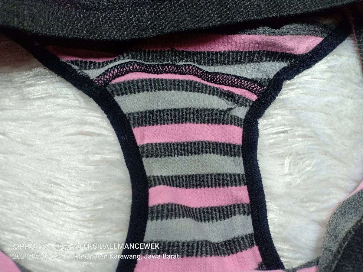 PANTY : Sorex
Size : M
Bekas cuci tanpa dipake idr 50k
Bekas dipake siang/malem idr 100k
Bekas dipake siang/malem &amp; foto idr 200k
Minat? Please Inbox for detail 😍😍😍