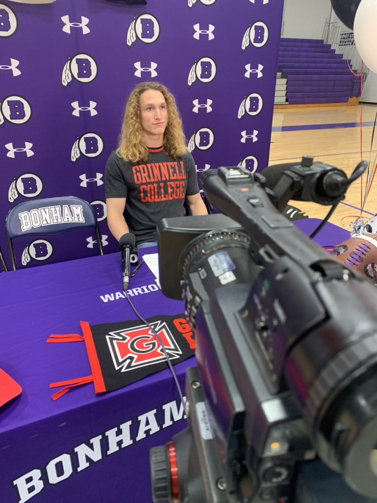 Signing day in Bonham for Nick Rhinehart. He’s headed to Grinnell College for football. Hear from him tonight on <a href="/ktennews/">KTEN News</a> at 6&amp;10!