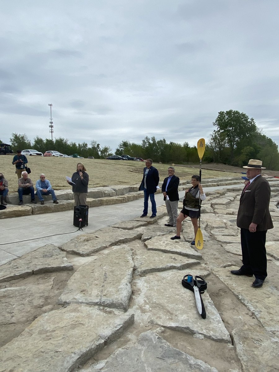 PSI_WU_TECH's tweet image. Today we celebrated the ribbon cutting for the new weir on the Kansas river!