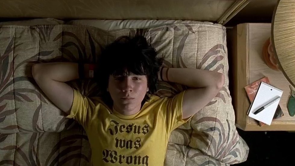bestofdano's tweet photo. Paul Dano in 'Little Miss Sunshine' (2006) https://t.co/0oMmYeVbs6