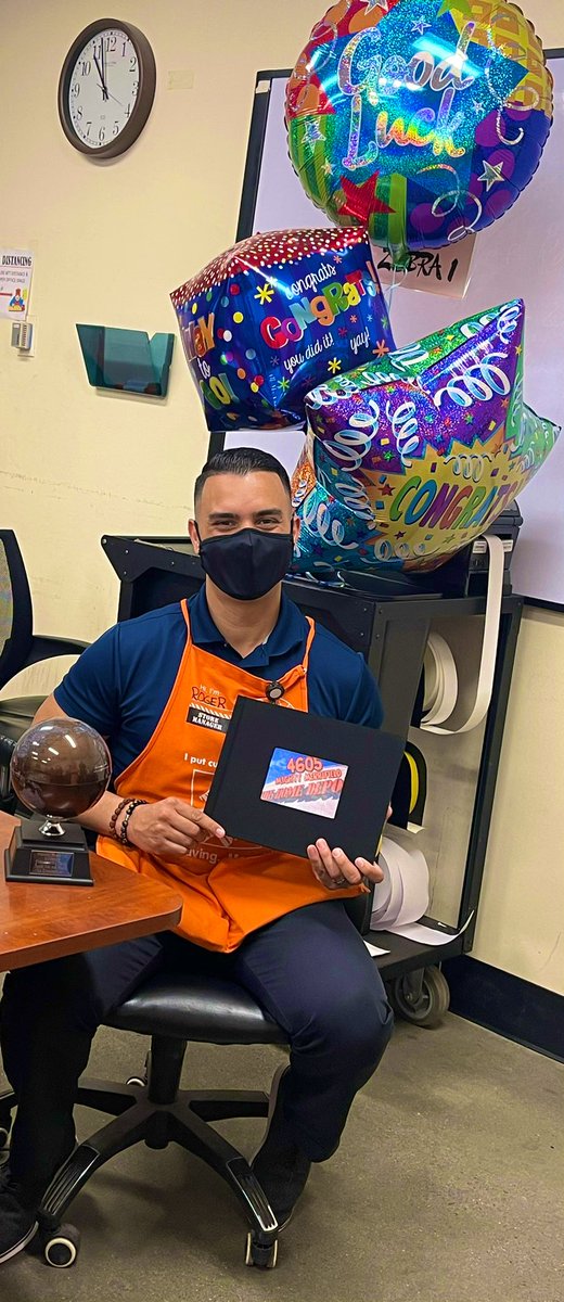 itsscamella's tweet image. 🎉 ROGER!!! 🎉 Your success is so inspiring!!! 🎉 HDDC is so lucky to get you! 🎉 We will miss you dearly!!! Thank you for ALL you have done for us!!! 🎉 @RMoutranTHD @CollazoH @JDorseyTHD @DWRHRD_MA @navruprai @TurayManny