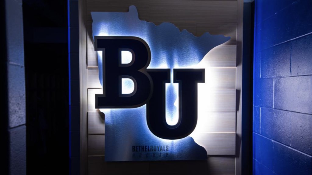 caydonmeyer's tweet photo. Excited to announce I will be attending school and playing hockey @buroyalsmhockey this fall. Looking forward to the next four years! #21yearoldfreshman https://t.co/epEwODV0Tw