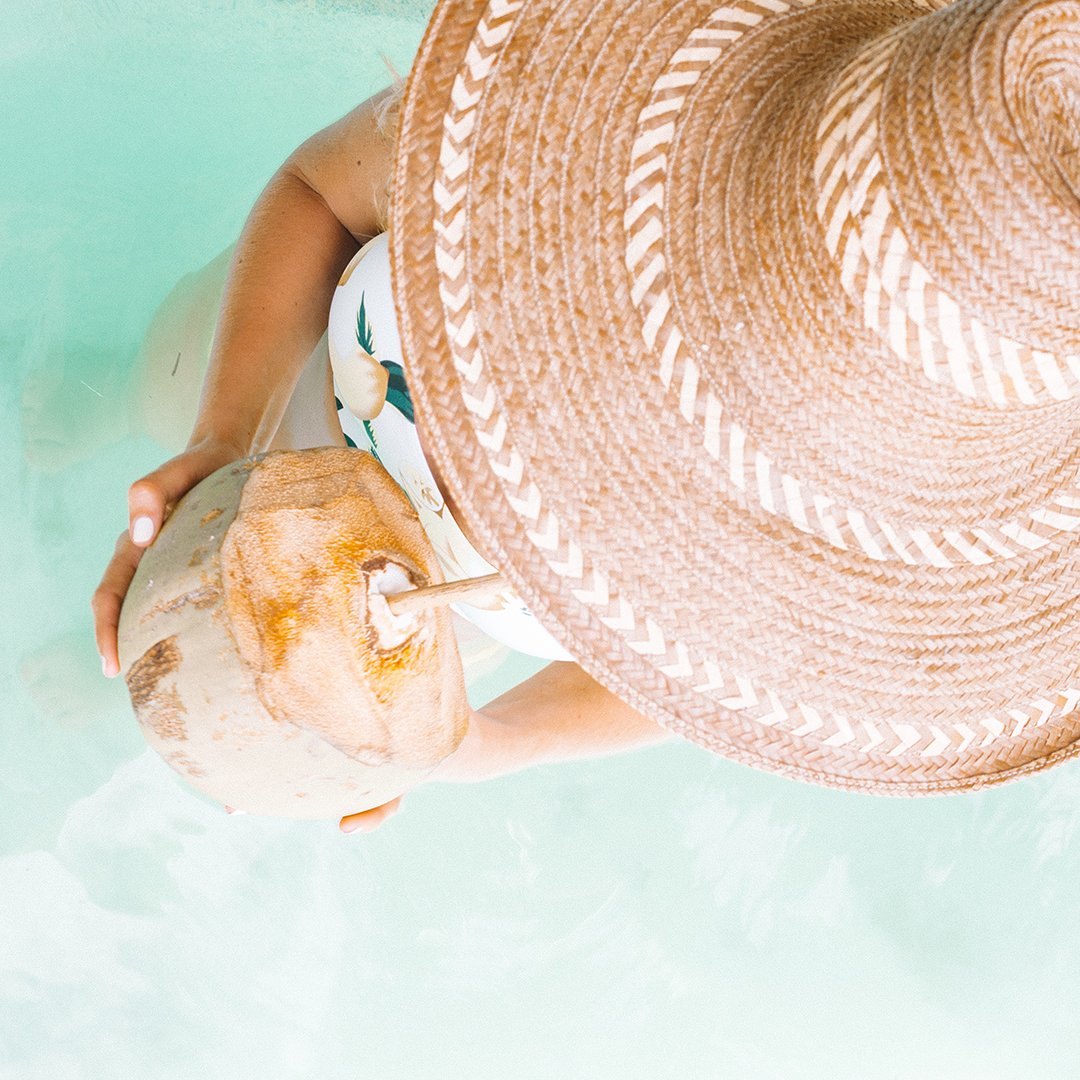 solay_app's tweet image. First come, fist served, is so last summer.
.
.
.
.
.
#paradisereserved #ai #download #beach #safersolutions #responsibleluxury #hotelsandresorts #poolside #tryitnow #sleepin #sunshineawaits #travelagain