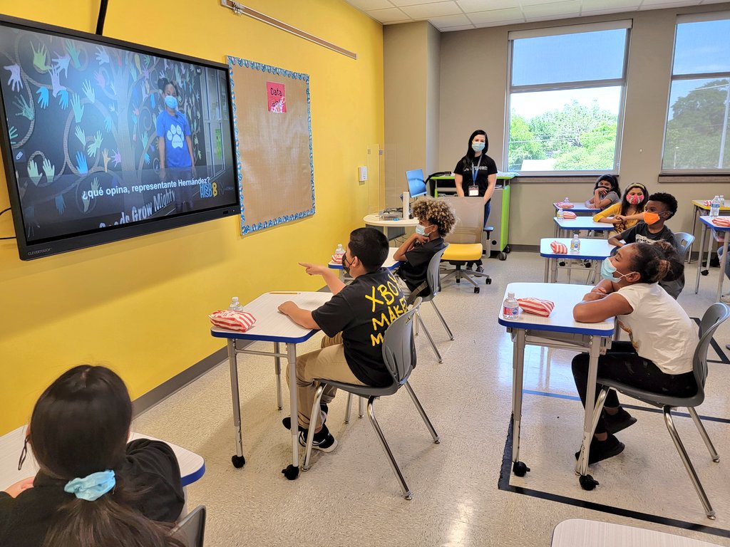 HoustonISD's tweet photo. According to @RGVReaderLeader, the new @Mitchell_Elem will help students continue to Learn Lead & Be Great! @Build_HISD #virtualgrandopening #safecelebration #harveyrebuild https://t.co/5G1ultXHrR