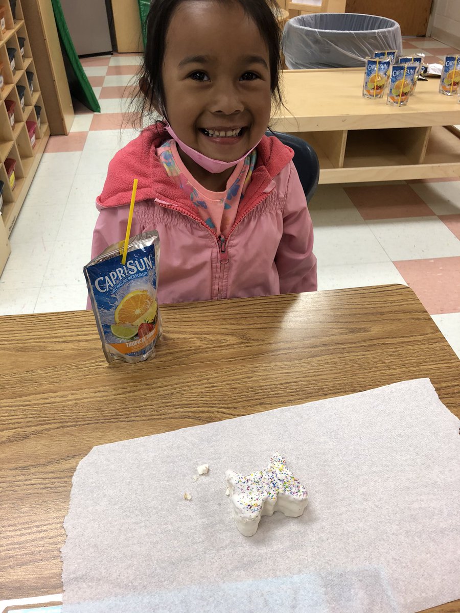Our pre-K students have been studying life cycles and observing how caterpillars change into butterflies over the last couple of weeks. Today they released their butterflies outside and afterwards enjoyed some butterfly snacks in the classroom! #RREinspires