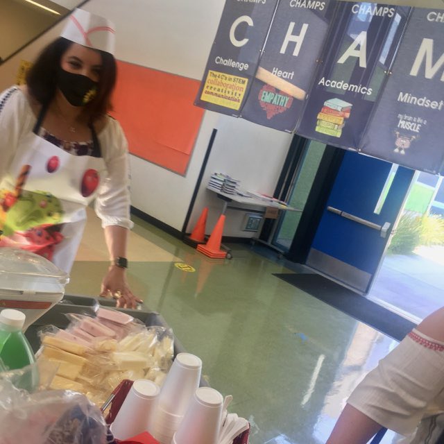 When Cinco de Mayo and teacher appreciation day come together...you give teachers paletas and make raspados!