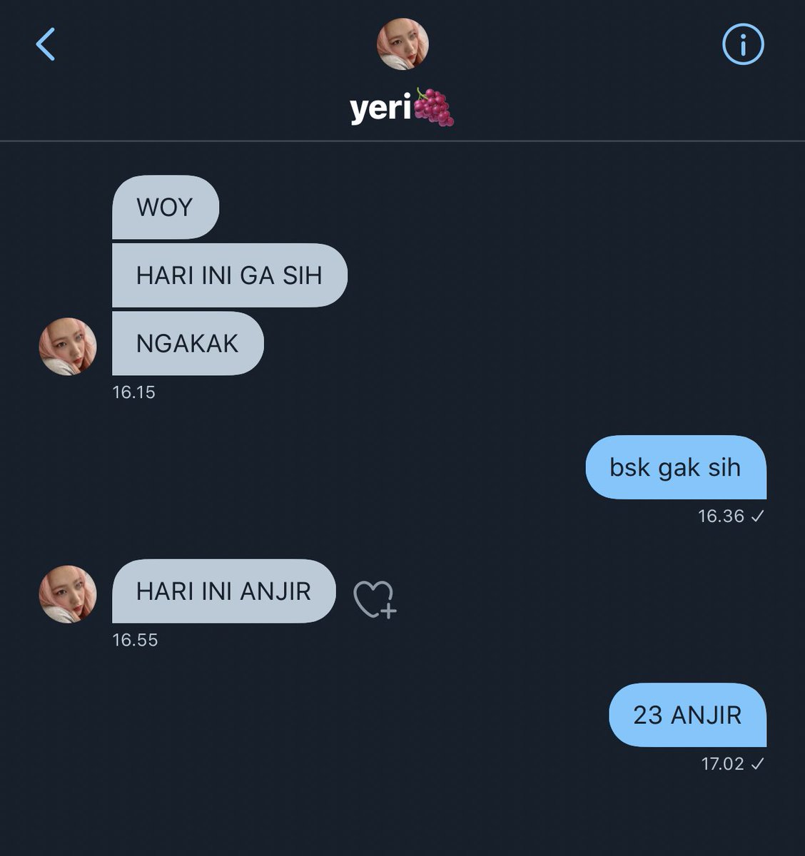 johnnytampan's tweet photo. tgl berapa sih yg bener? @yerianagrande_ https://t.co/RB6o0XyydY