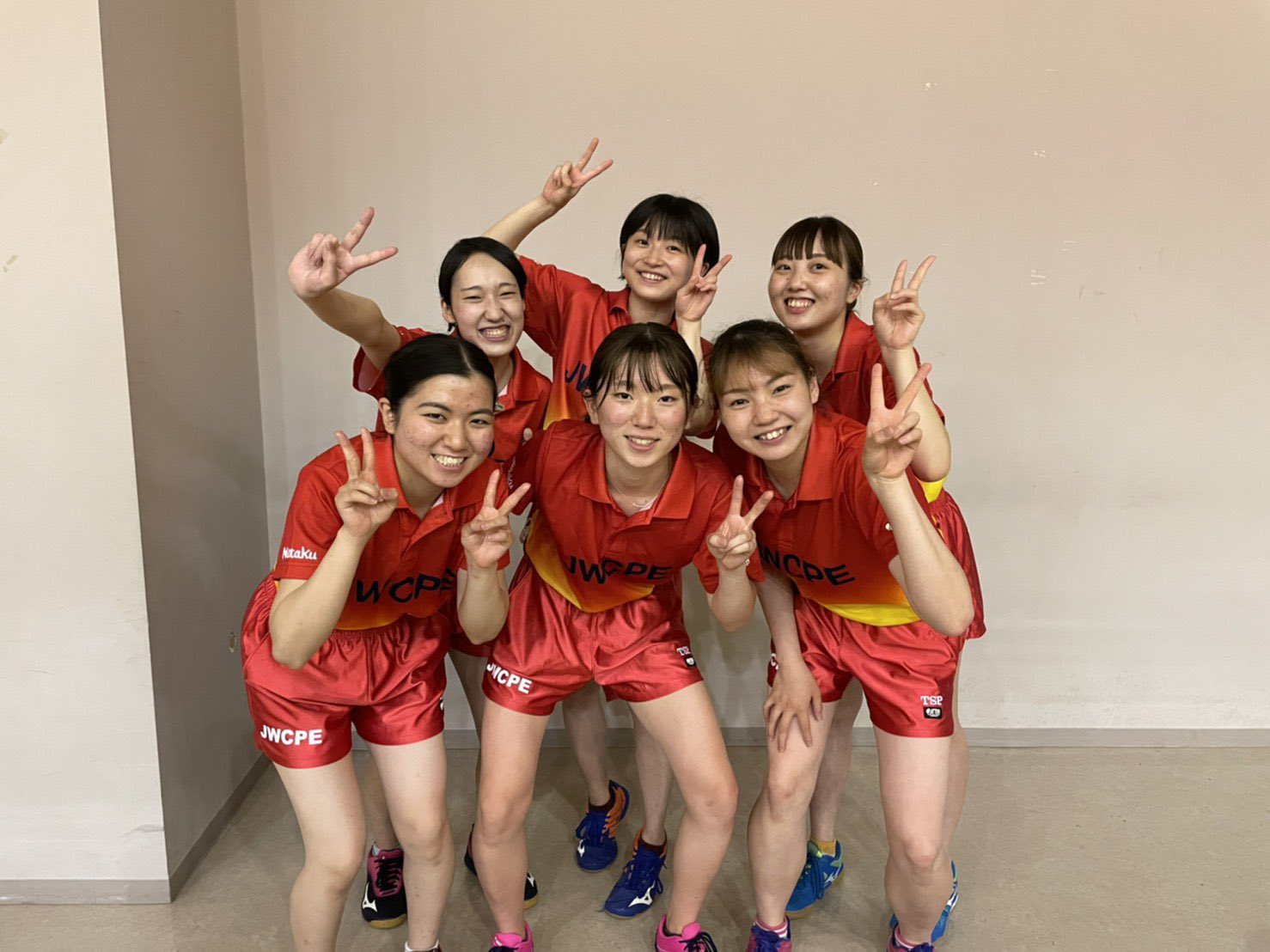 日本女子体育大学卓球部 本日インカレ予選でした 結果は 1 福永 3 2 廣木 2 島貫 1 3 福田 3 福永 3 2 福田 長尾 辰己 4 長尾 1 3 辰己 5 伊藤 3 0 秋田 日本女子体育大学3 2獨協大学で インカレ出場が決定しました 本戦もチーム一丸となって頑張ります 日本女子体育大学卓球部 本日インカレ予選でした 結果は 1 福永 3 2 廣木 2 島貫 1 3 福田 3 福永 3 2 福田 長尾 辰己 4 長尾 1 3 辰己 5 伊藤 3 0 秋田 日本女子体育大学3 2獨協大学で インカレ出場が決定しました 本戦もチーム一丸となって頑張ります