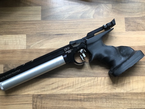 ShootingApps's tweet image. Trial 3D printed grip, turned out better than expected. #Steyr #TargetShooting