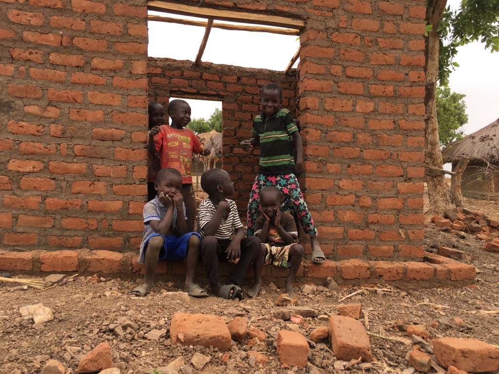 #Children #working hard jobs are a common sight in #refugee settlements, including surrounding #host communities. Many of their supervisors who; in most cases turn out to be their own relatives are not even aware about such things as #child #Labor, at all. crossbordernet.org/child-labor/