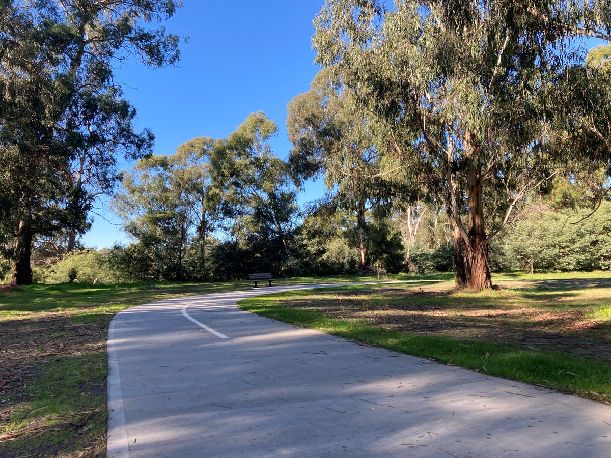 melbbiketrails's tweet photo. Overall a great new addition to the trail network &amp; I look forward to revisting once extended all the way to Hurstbridge - supposedly later this year! (6/6) https://t.co/XAsrTA78za