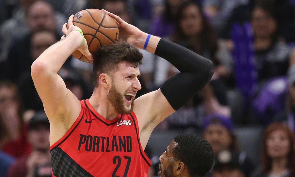 Jusuf Nurkic OVER 3.5 AST (+115)

Since returning, he avg 3.7 APG on 24.0 MPG in 25 games. The idea here is that he should see 28+ MIN now that it’s the playoffs. When he did so this season, he hit this in all 8 games avg 5.1 APG! Jumping on this before books adjust. #PlayerProps https://t.co/UIYXgIZJCT