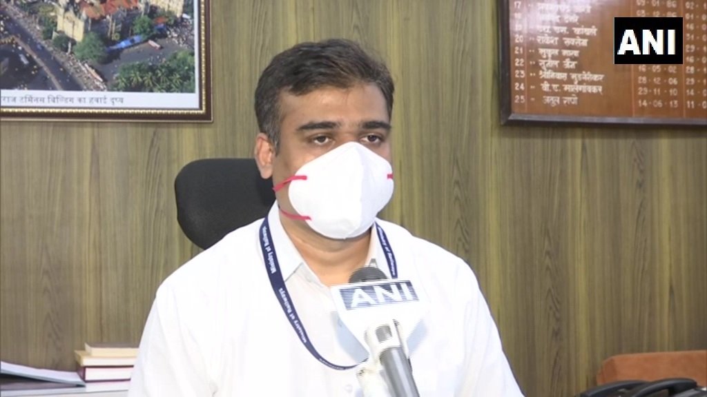 TheCoreIndian's tweet photo. Mumbai | So far, 9 'Oxygen Express' trains have transported around 610 MT liquid medical oxygen(LMO) to Maharashtra. Our team coordinates with the state govt. We transport oxygen as per the schedule given by them: Central Railway CPRO Shivaji M Sutar https://t.co/7f86NskMDX