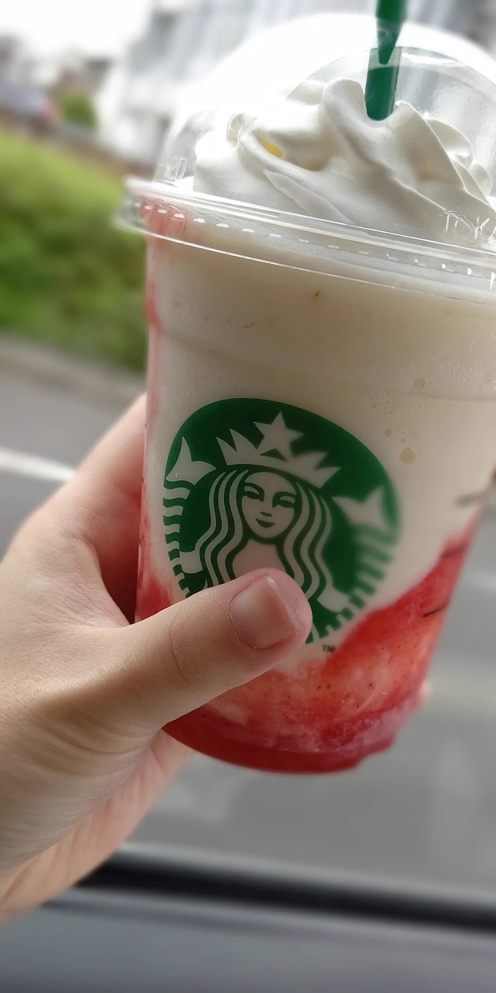 2番と4番！
成し遂げたぜ！美味しい😋🍴💕
こんなに味も食感も変わるのね！
(スタバ初心者)  