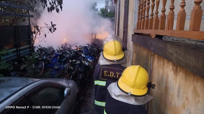 Tw // fire  Fire broke out at TatooThida ward District court this early morning. Reportedly, the evidence<a href="/tag/may22coup"class="tags"><span>#may22coup</span></a><a href="/tag/whatshappeninginmyanmar"class="tags"><span>#whatshappeninginmyanmar</span></a><a href="/tag/noflyzon"class="tags"><span>#noflyzon</span></a>