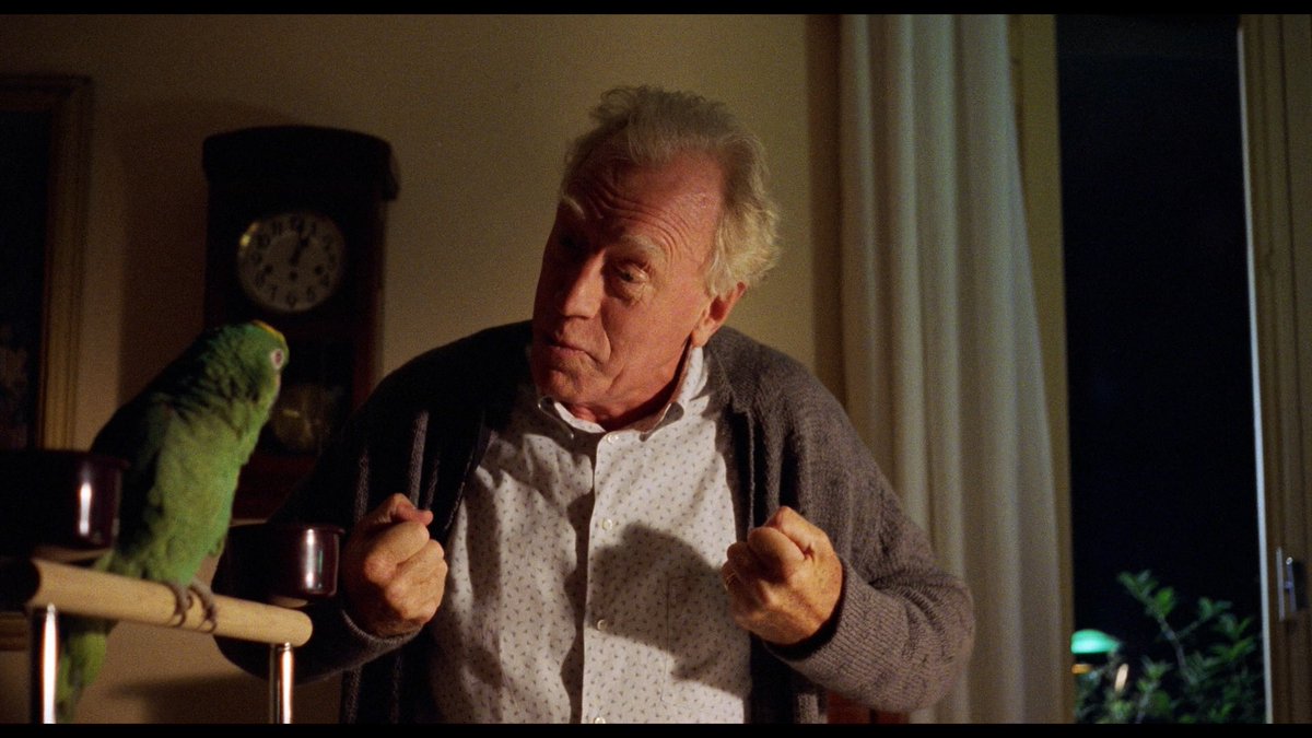 MichaelLutter6's tweet photo. SLEEPLES (2001)
von Dario Argento. Der Film ist weder Fisch noch Fleisch, weder Krimi noch Horror. Aber der Film bietet Max von Sydow als Hauptdarsteller, und der war schließlich einer der besten Schauspieler überhaupt 🖤
#sleeples #Argento #HorrorMovies #movies #film #DVD 📺 https://t.co/3Wt38UMWpx