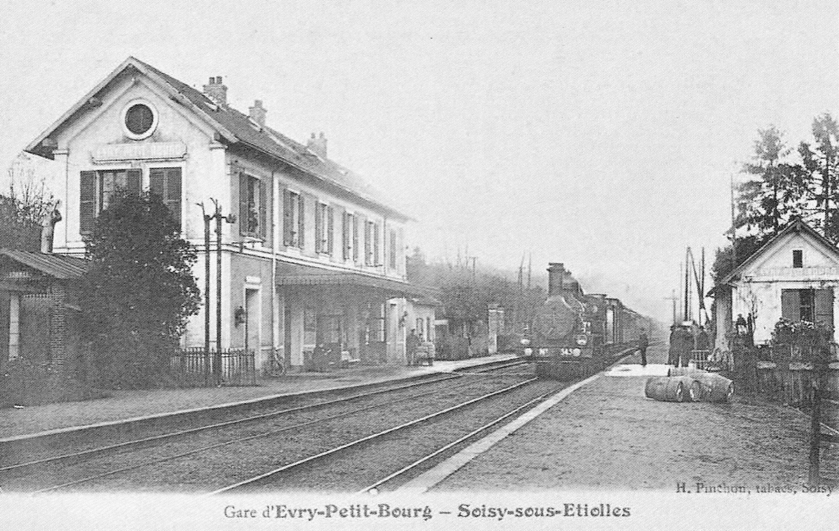 Prefigurations's tweet image. Et si on dessinait une gare cet après-midi ? #USK 
RDV à 14h à la gare Évry-Val-de-Seine
facebook.com/events/5108881…
#RERD #QML #UrbanSketching #UrbanSketcher