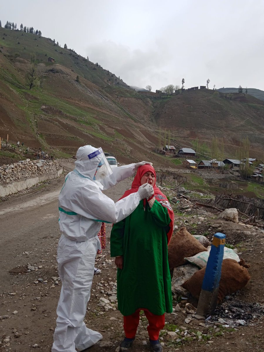 CovidcontrolBpr's tweet image. #COVID19 Sampling in Progress at Gurez Subdivision of Bandipora. 

"Your Cooperation is pivotal in #BreakingTheChain of Virus Transmission"

#LOCGurez
#Unite2FightCorona
#indiafightcorona
#jkfightscorona

@owais_ias
@dcbandipora
@diprjk
@dicbandipora
@MoHFW_INDIA
@Tulailreporting