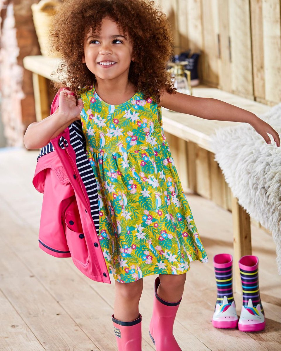 christoph_place's tweet photo. Prepared for whatever weather this weekend throws at us!☀️ 🌧 🌬
#Jojomamanbebe #christopherplace #stalbans #visitstalbans #christopherplacestalbans #shopstalbans #stalbanslifestyle #shoplocal #lovestalbans #ilovestalbans #stalbansbusines https://t.co/JKnLXDJOOU
