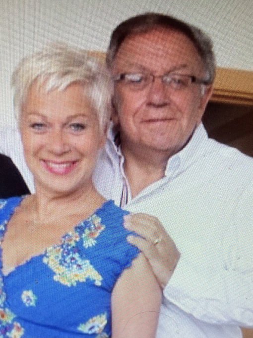 It s happy birthday today to Denise Welch..have a great day 