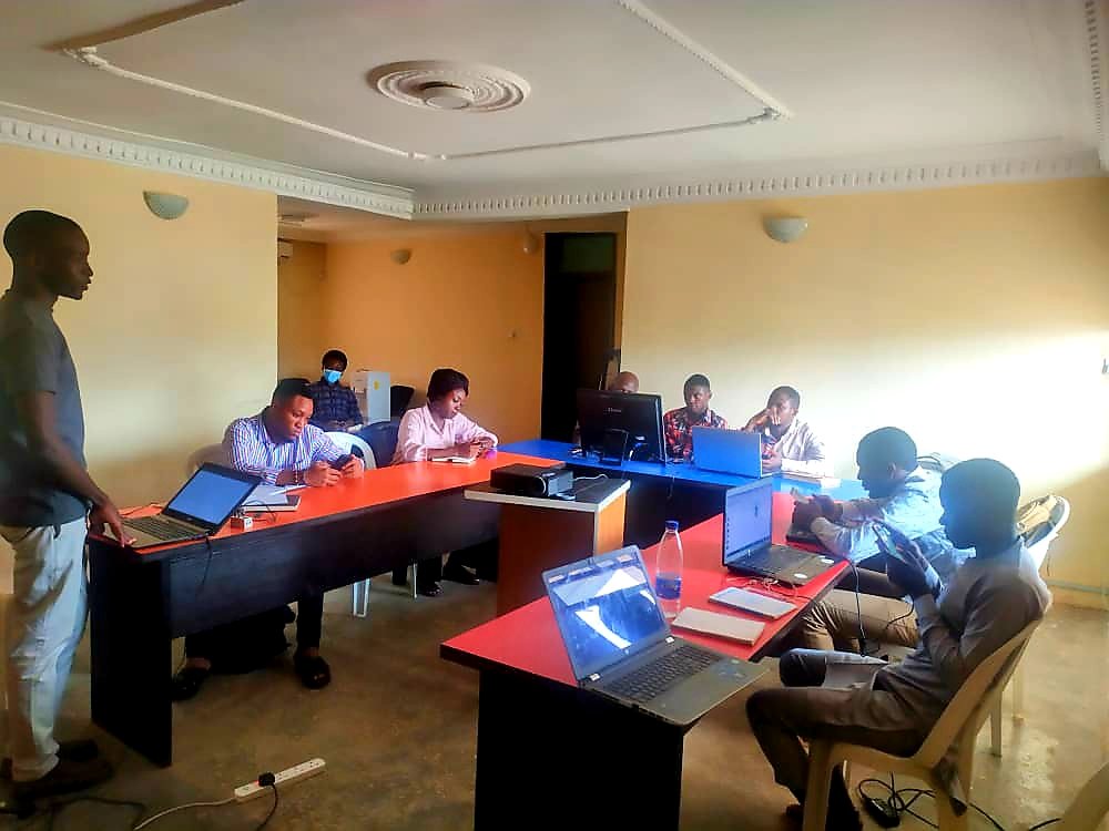 _HIHub's tweet photo. Pictures from our ongoing Software Engineering Internship program. 

#AbujaTwitterCommunity https://t.co/VOthEo3E4B