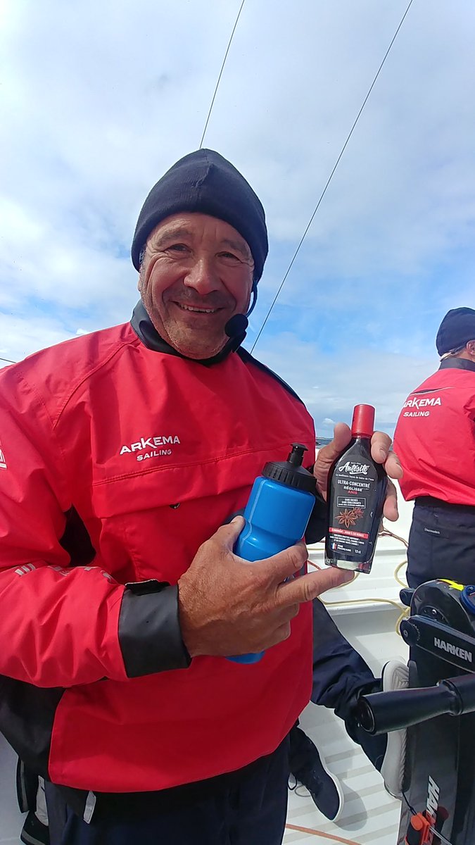 Philippe Eliès (@baiedemorlaix) on Twitter photo L'antésite, le produit miracle de Lalou Roucayrol. "Ça rend l'eau meilleure..." @TeamArkema <a href="/ProSailingTour/">Pro Sailing Tour</a> <a href="/oceanfifty/">Ocean Fifty</a> L'antésite, le produit miracle de Lalou Roucayrol. "Ça rend l'eau meilleure..." @TeamArkema <a href="/ProSailingTour/">Pro Sailing Tour</a> <a href="/oceanfifty/">Ocean Fifty</a>