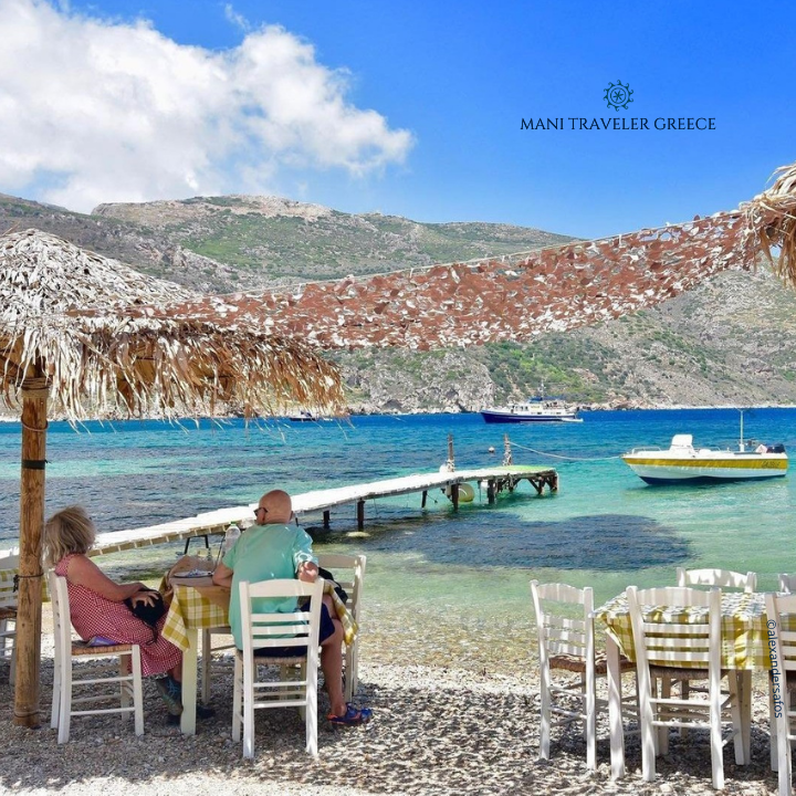 ManiTraveler's tweet photo. - Τί θα παραγγείλουμε;
- Λίγο κρασί, λίγο θάλασσα και..... (συμπλήρωσε!😋) 
#ΠόρτοΚάγιο, #Μάνη | by #ManiTraveler alexandersafos (IG)

#Ταβέρνα #Θαλασσινά #Διακοπές #Ελευθερία #AllYouWantIsGreece #DiscoverGreece #VisitGreece #VisitMani #ManiGreece #ΠάμεΜάνη #CnTraveler https://t.co/XutWz9SR4W