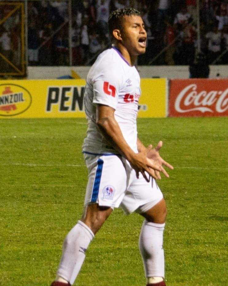 MejiaPaton's tweet photo. @FRishmawy @SalvaPresidente Solo dame una oportunidad asi los tengo para jugar con quien sea y donde sea, bendiciones y exitos... espero estes celebrando la 33 😮😮😮 https://t.co/tFfrJIONFJ